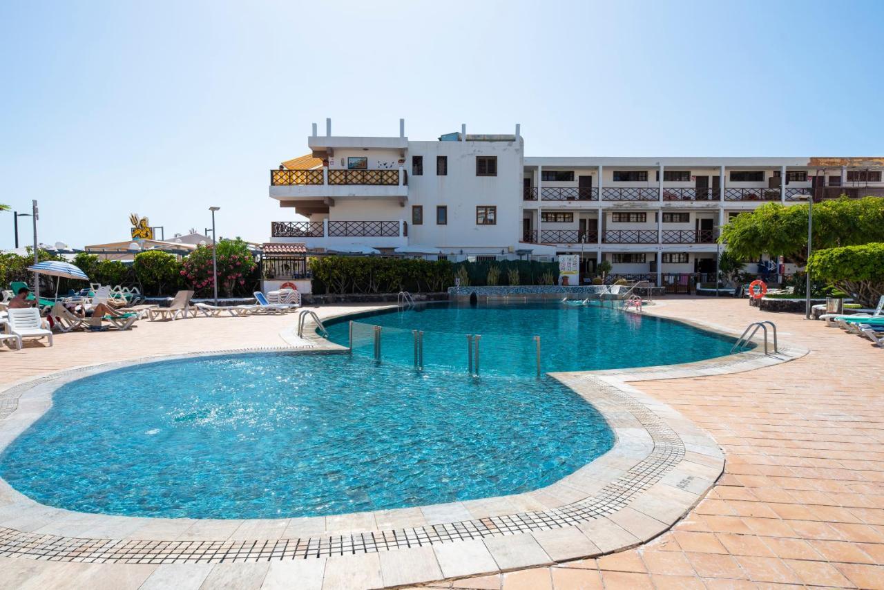 Neptuno Pool And Beach Private Access Puerto de Santiago  Dış mekan fotoğraf